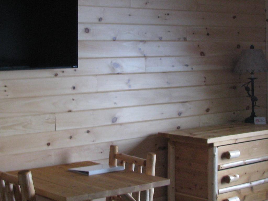 Pine Knoll Hotel Lakeside Lodge & Cabin Олд-Фордж Экстерьер фото