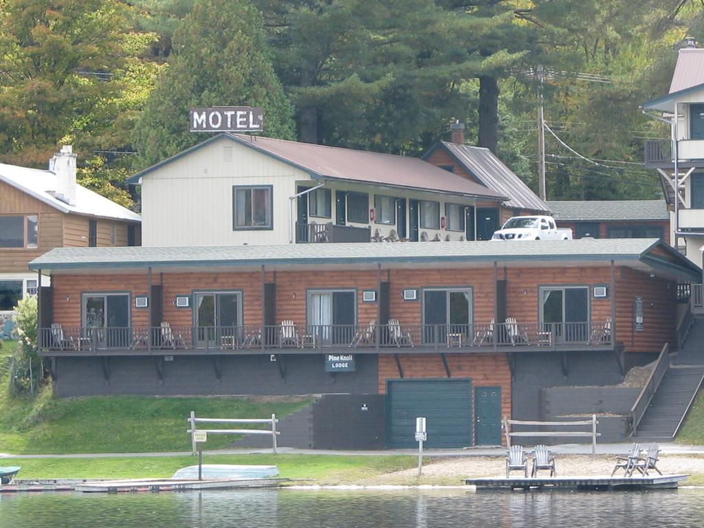 Pine Knoll Hotel Lakeside Lodge & Cabin Олд-Фордж Номер фото